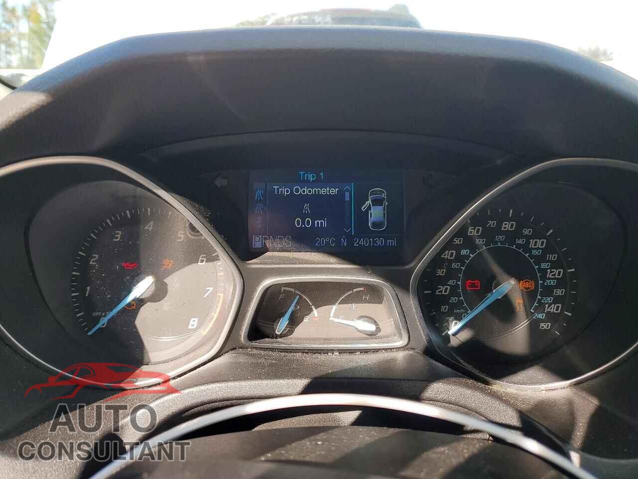 FORD FOCUS 2012 - 1FAHP3K29CL433386