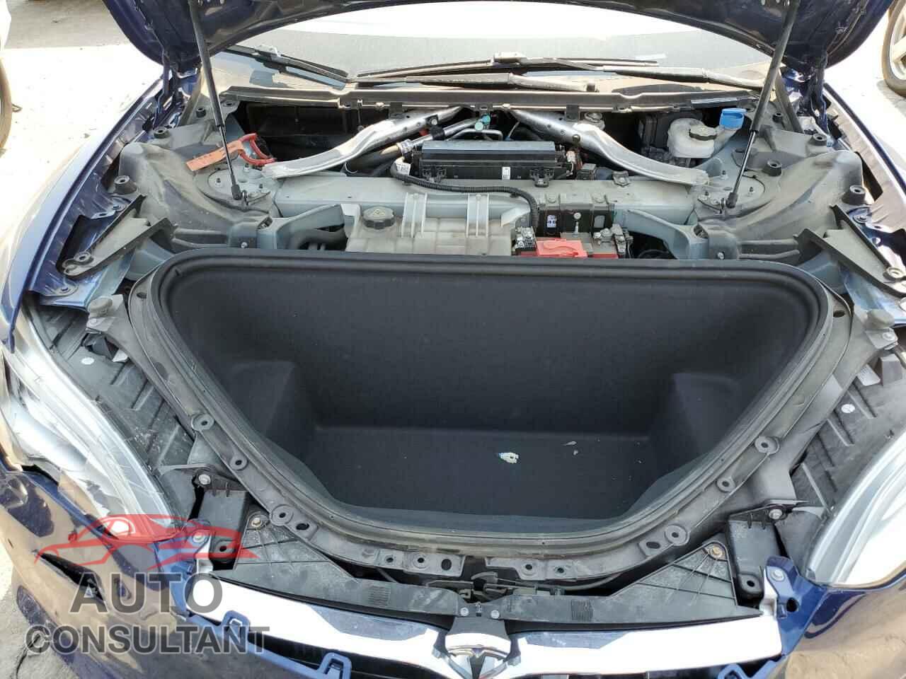 TESLA MODEL S 2017 - 5YJSA1E28HF185644