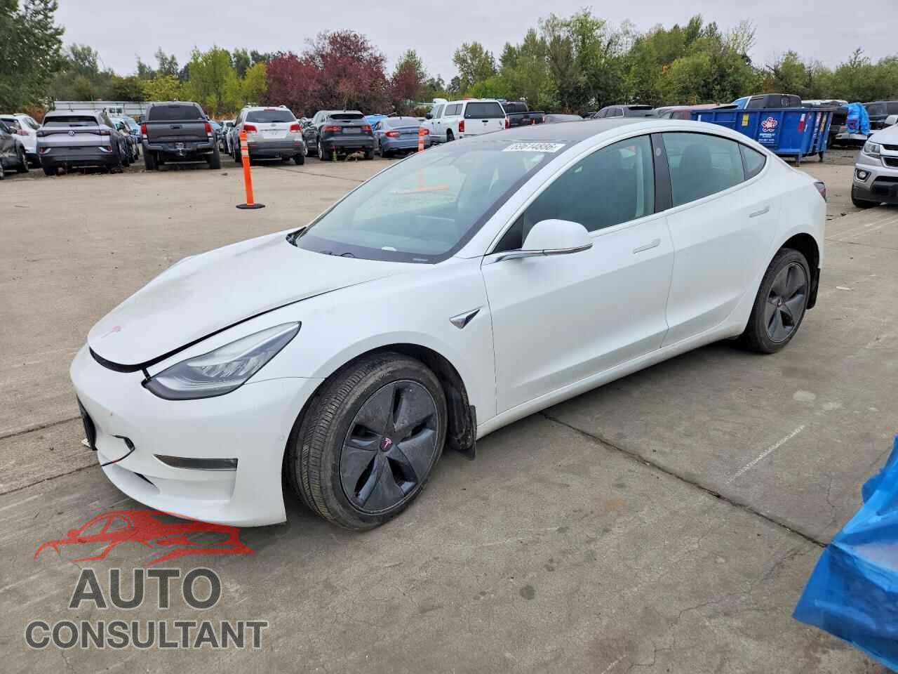 TESLA MODEL 3 2020 - 5YJ3E1EB3LF636917