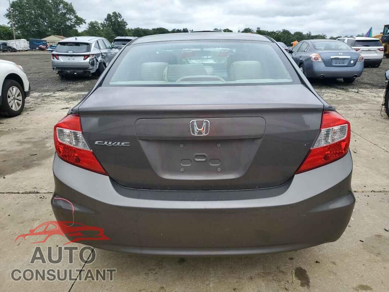 HONDA CIVIC 2012 - 19XFB2F58CE052992