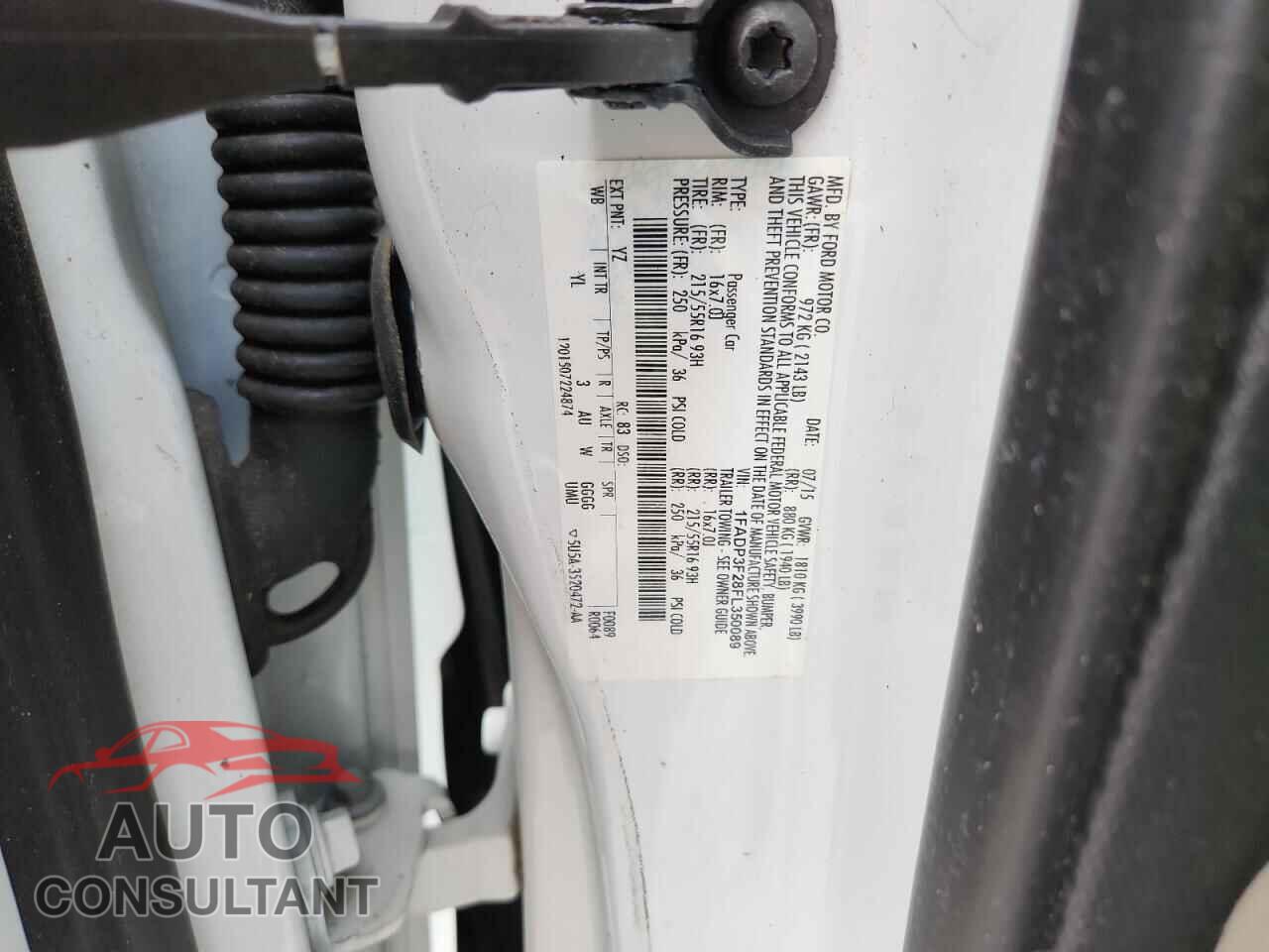 FORD FOCUS 2015 - 1FADP3F28FL350089