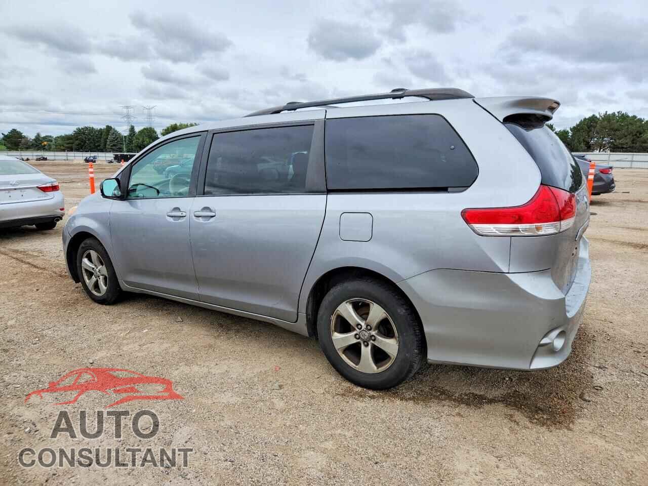 TOYOTA SIENNA 2012 - 5TDKK3DC8CS202353