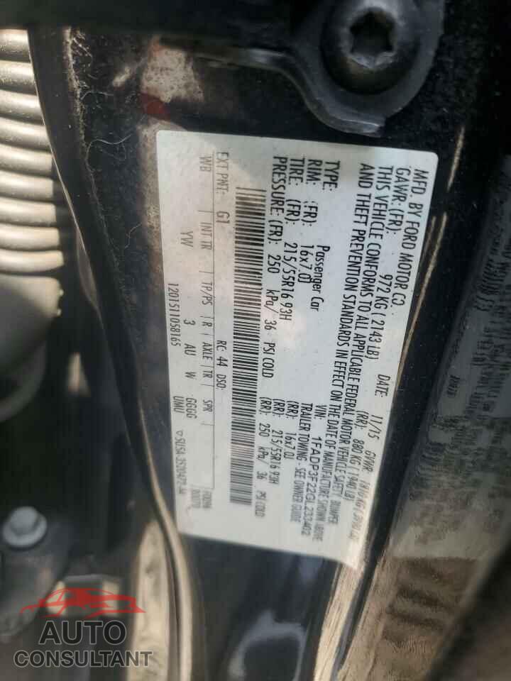 FORD FOCUS 2016 - 1FADP3F22GL233402