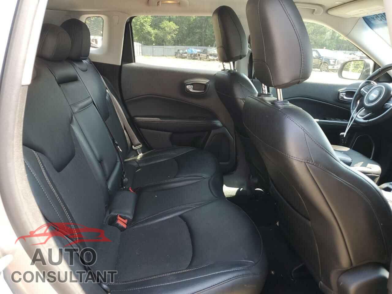 JEEP COMPASS 2019 - 3C4NJDBB3KT847058