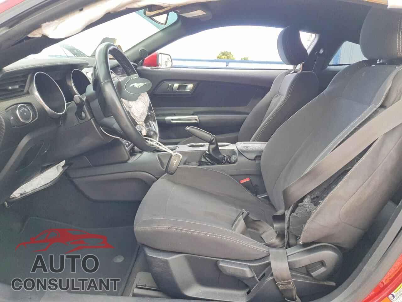 FORD MUSTANG 2018 - 1FA6P8TH2J5116722