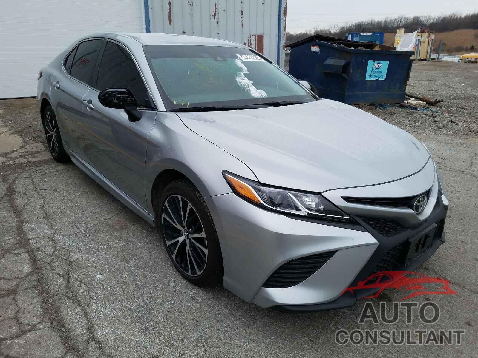 TOYOTA CAMRY 2018 - 4T1B11HKXJU617770