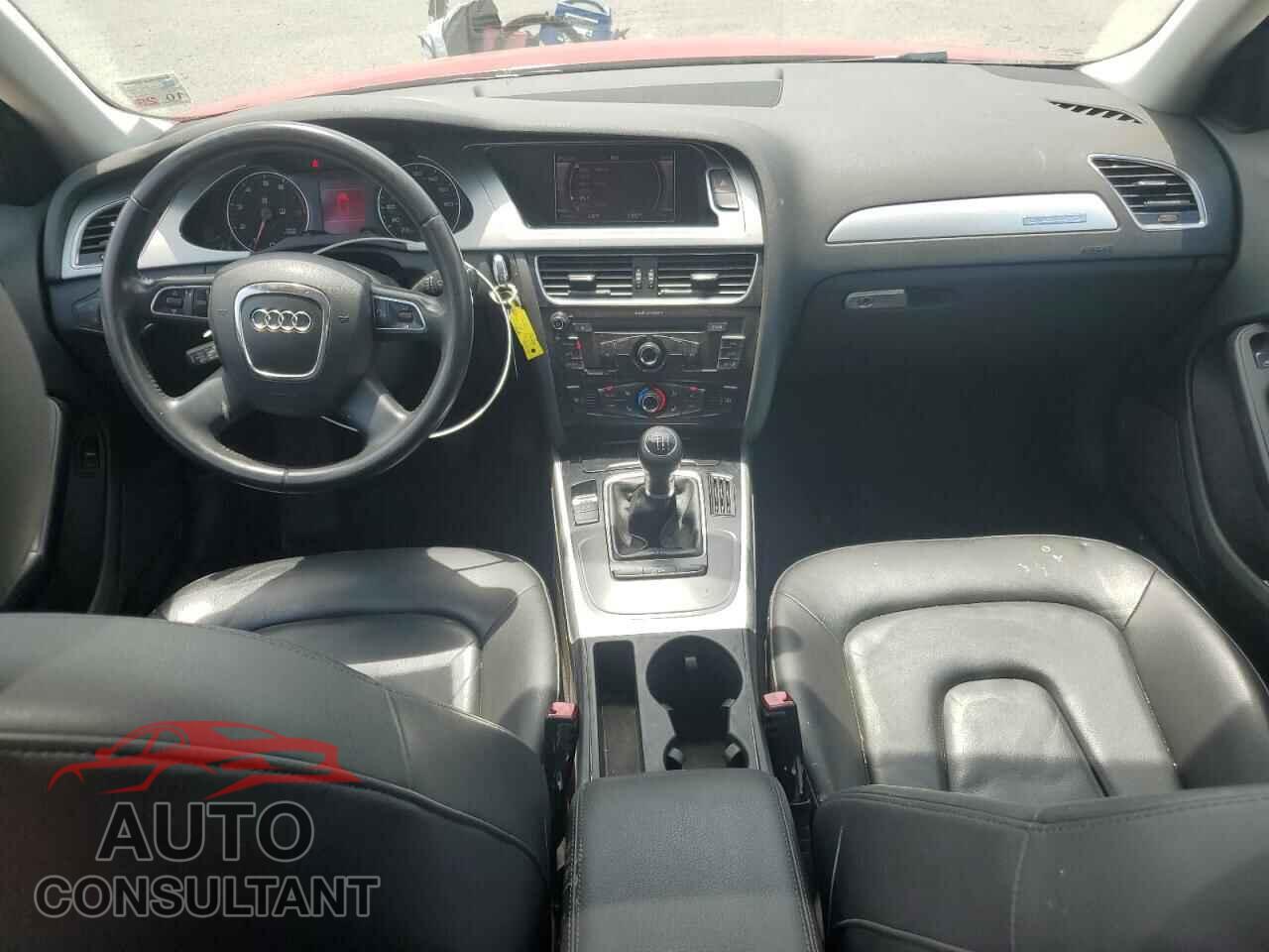AUDI A4 2011 - WAUDFAFL9BA075362