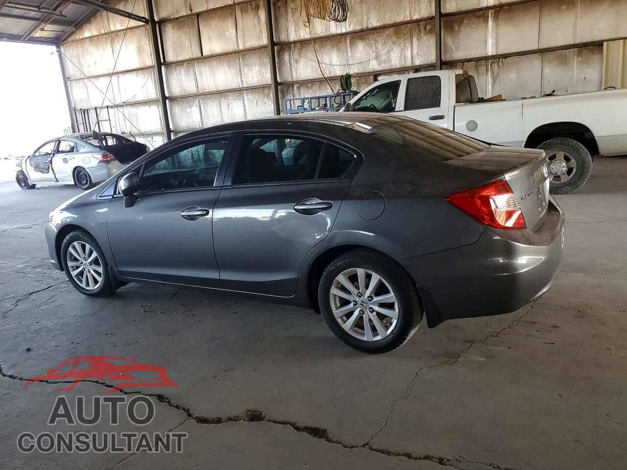 HONDA CIVIC 2012 - 2HGFB2F81CH611007