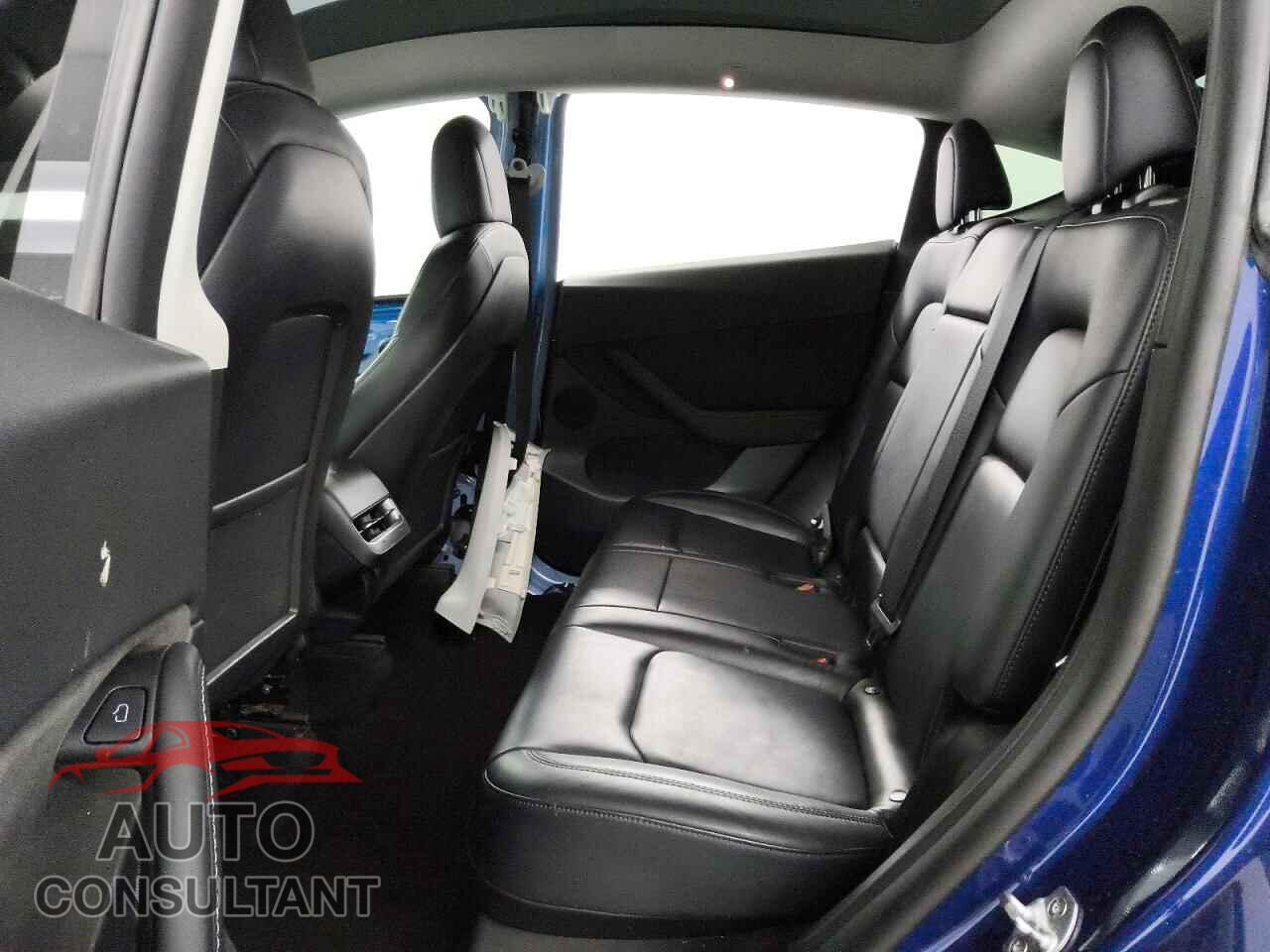TESLA MODEL Y 2022 - 7SAYGDEE3NF481237