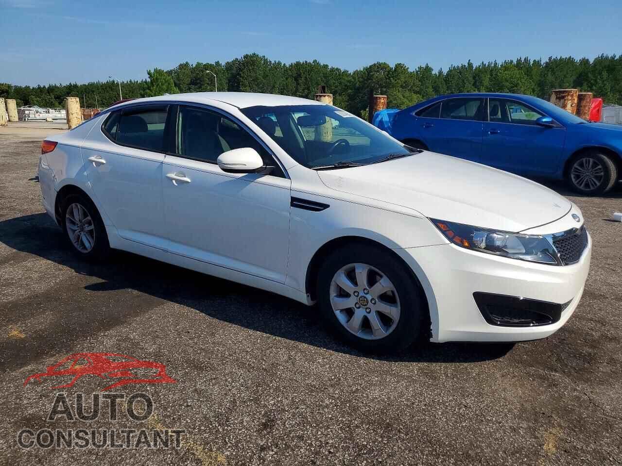 KIA OPTIMA 2011 - KNAGM4A78B5160152