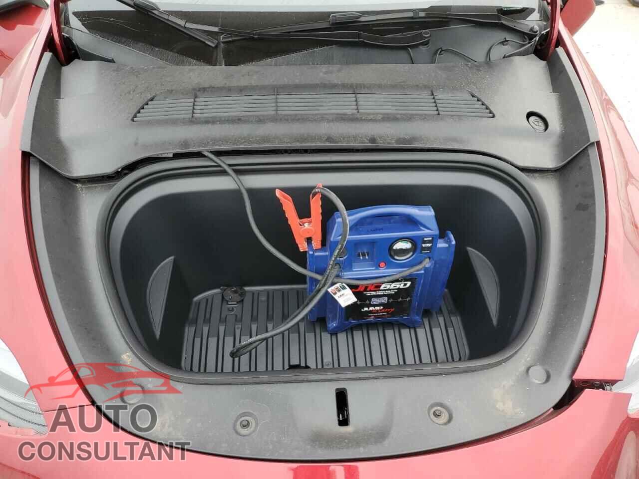 TESLA MODEL Y 2024 - 7SAYGDEE6RF048632