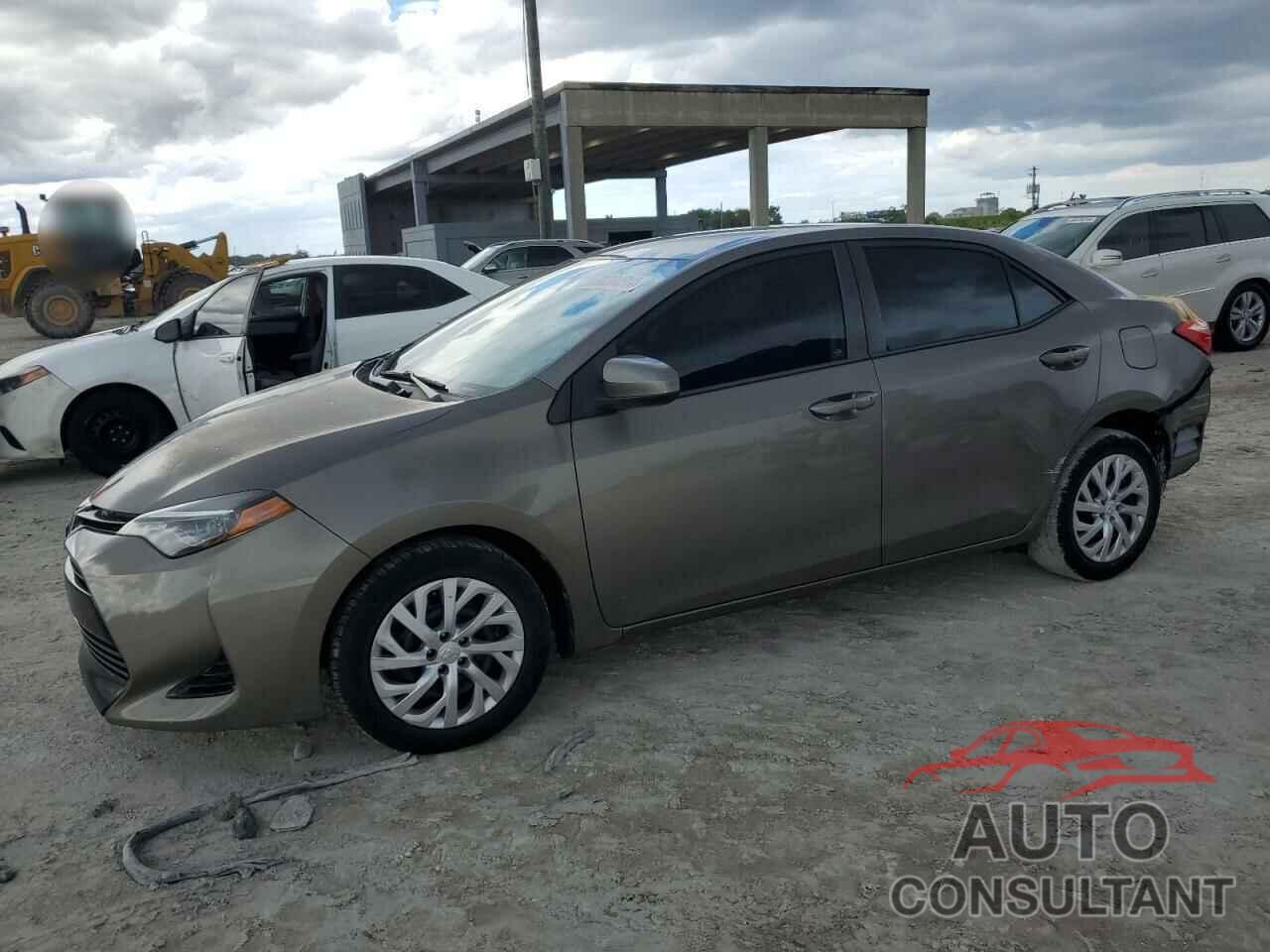 TOYOTA COROLLA 2017 - 5YFBURHE2HP737543