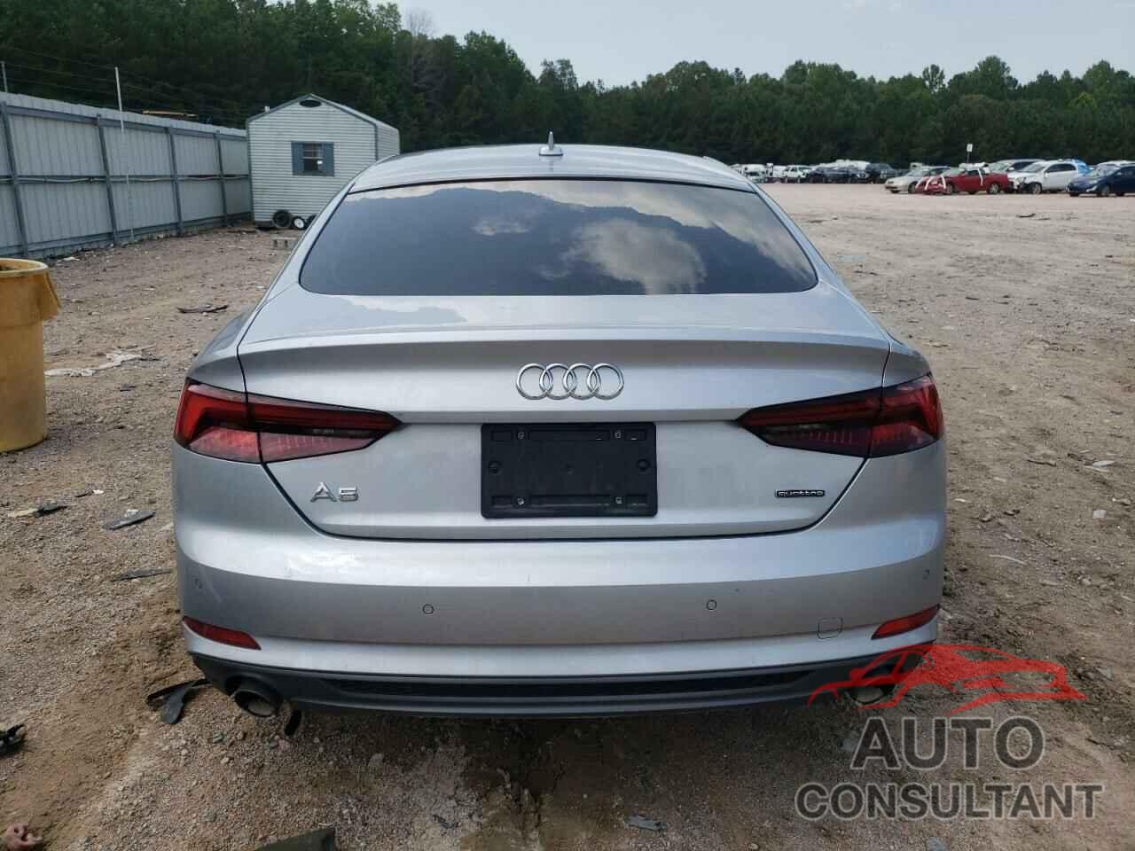 AUDI A5 2019 - WAUENCF54KA010438