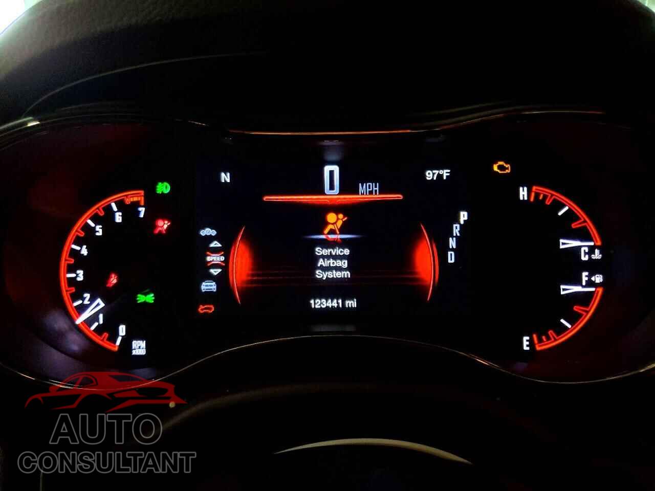 DODGE DURANGO 2018 - 1C4RDJDG6JC312381