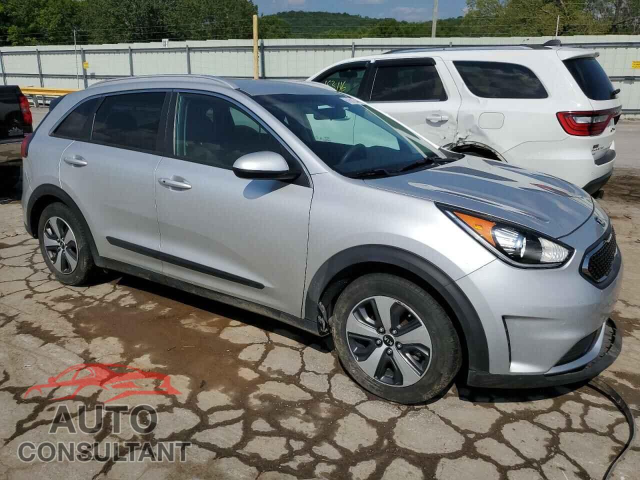 KIA NIRO 2017 - KNDCB3LC6H5050964