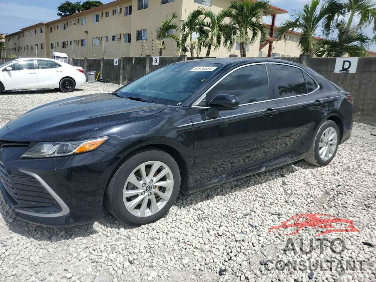 TOYOTA CAMRY 2021 - 4T1C11AK0MU485850