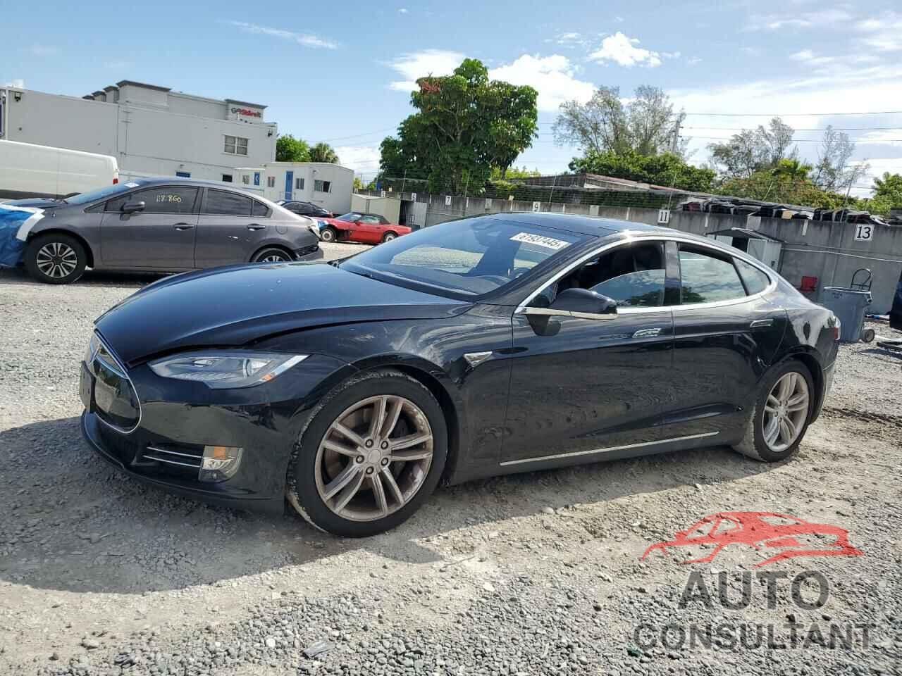 TESLA MODEL S 2015 - 5YJSA1S2XFF091587