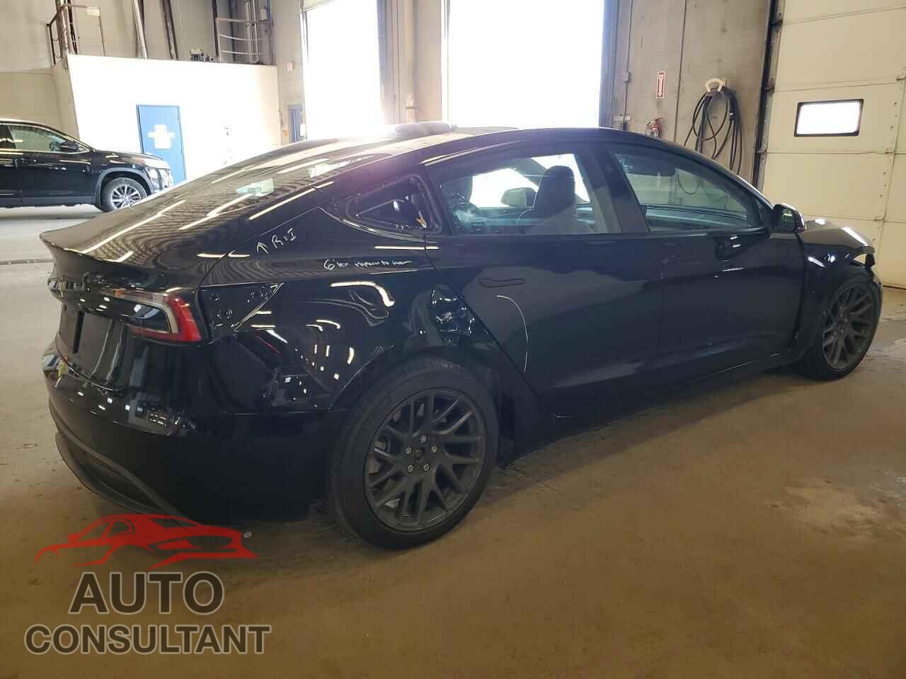 TESLA MODEL 3 2025 - 5YJ3E1EA6SF005732
