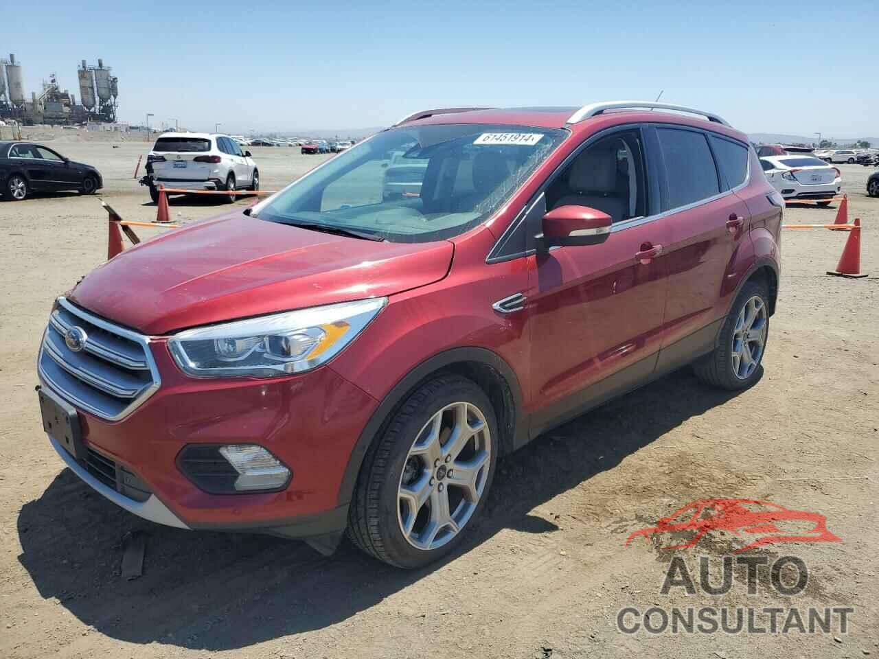 FORD ESCAPE 2017 - 1FMCU0J93HUA32553