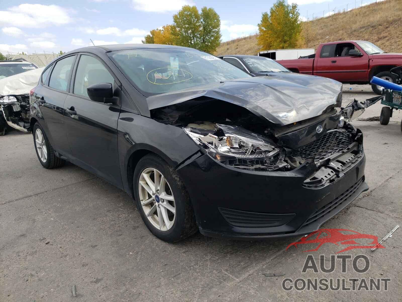 FORD FOCUS 2018 - 1FADP3K21JL229676