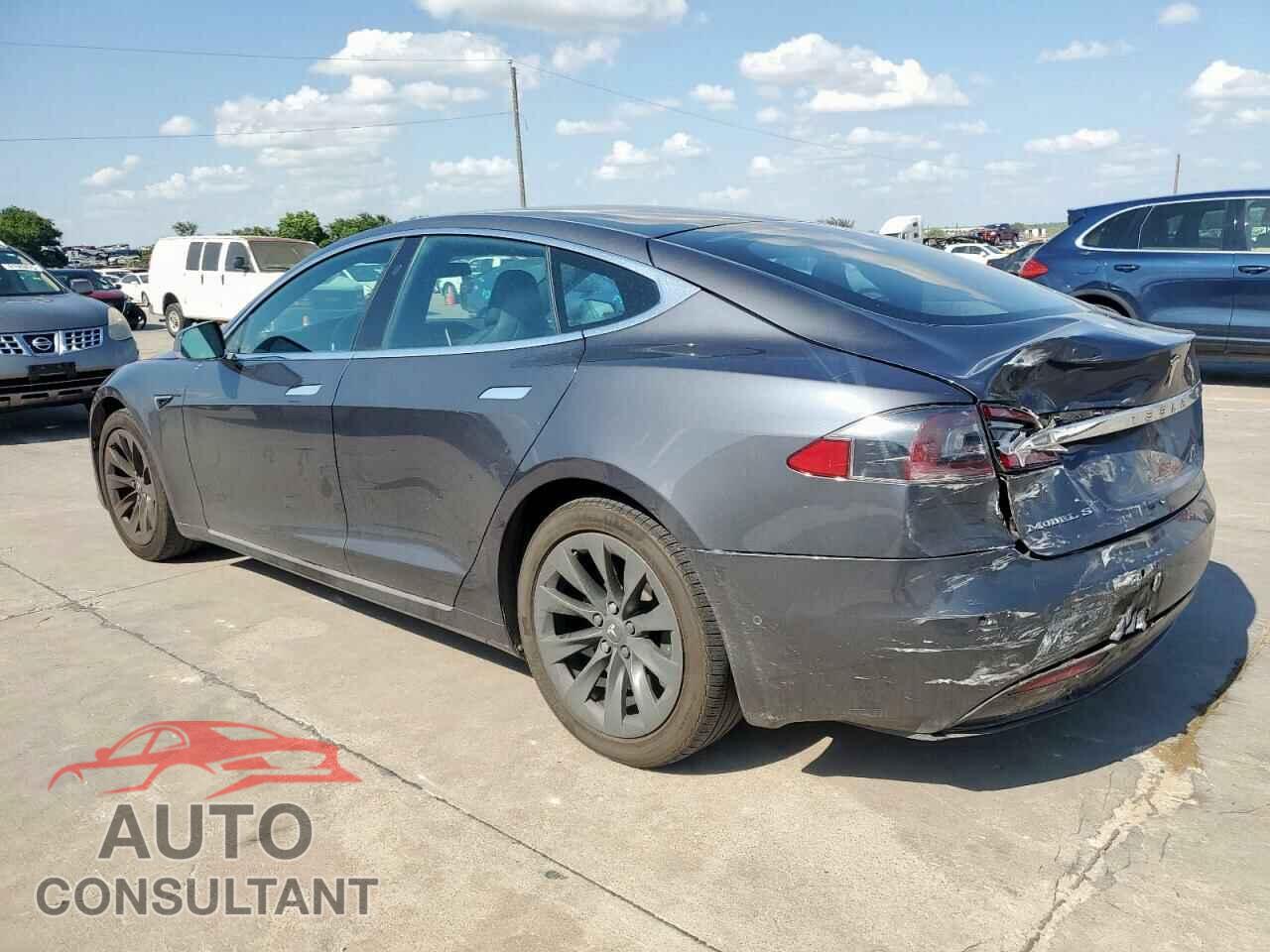 TESLA MODEL S 2018 - 5YJSA1E21JF260383