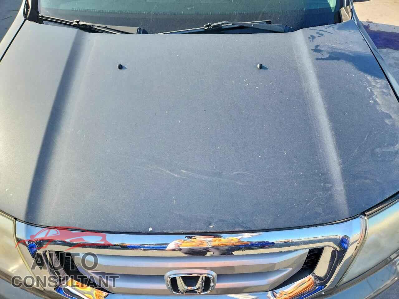 HONDA PILOT 2011 - 5FNYF3H94BB023615