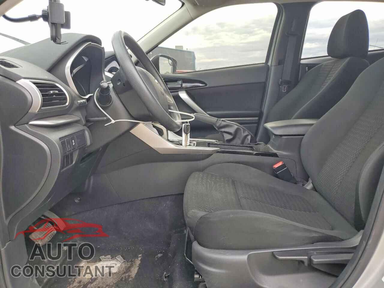 MITSUBISHI ECLIPSE 2019 - JA4AT3AA4KZ033001