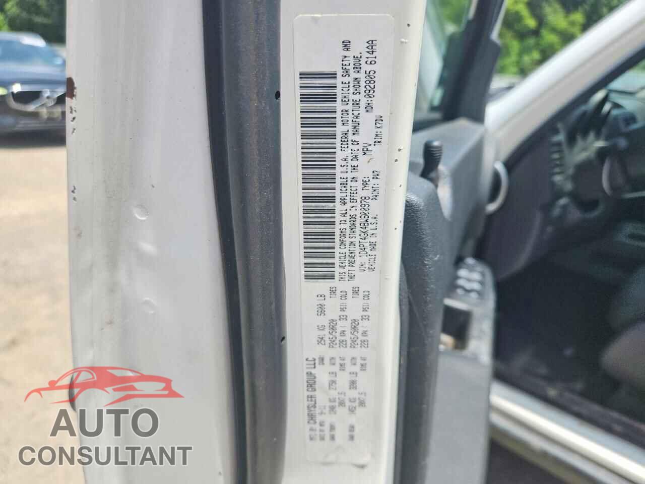 DODGE NITRO 2011 - 1D4PT4GK4BW600978