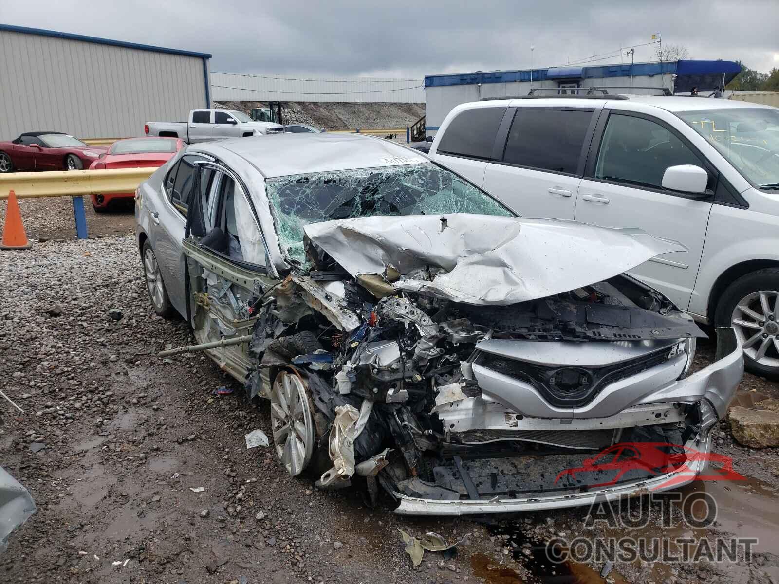 TOYOTA CAMRY 2020 - 4T1C11AK4LU985735