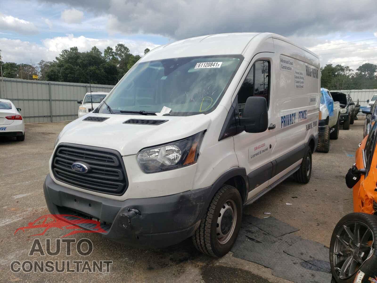 FORD TRANSIT CO 2018 - 1FTYR1CM1JKB02846