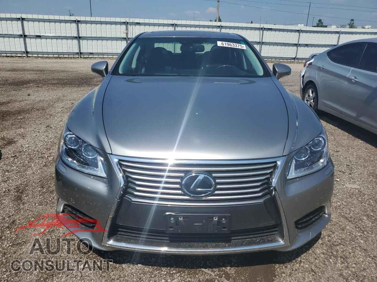 LEXUS LS460 2017 - JTHCL5EF5H5029232