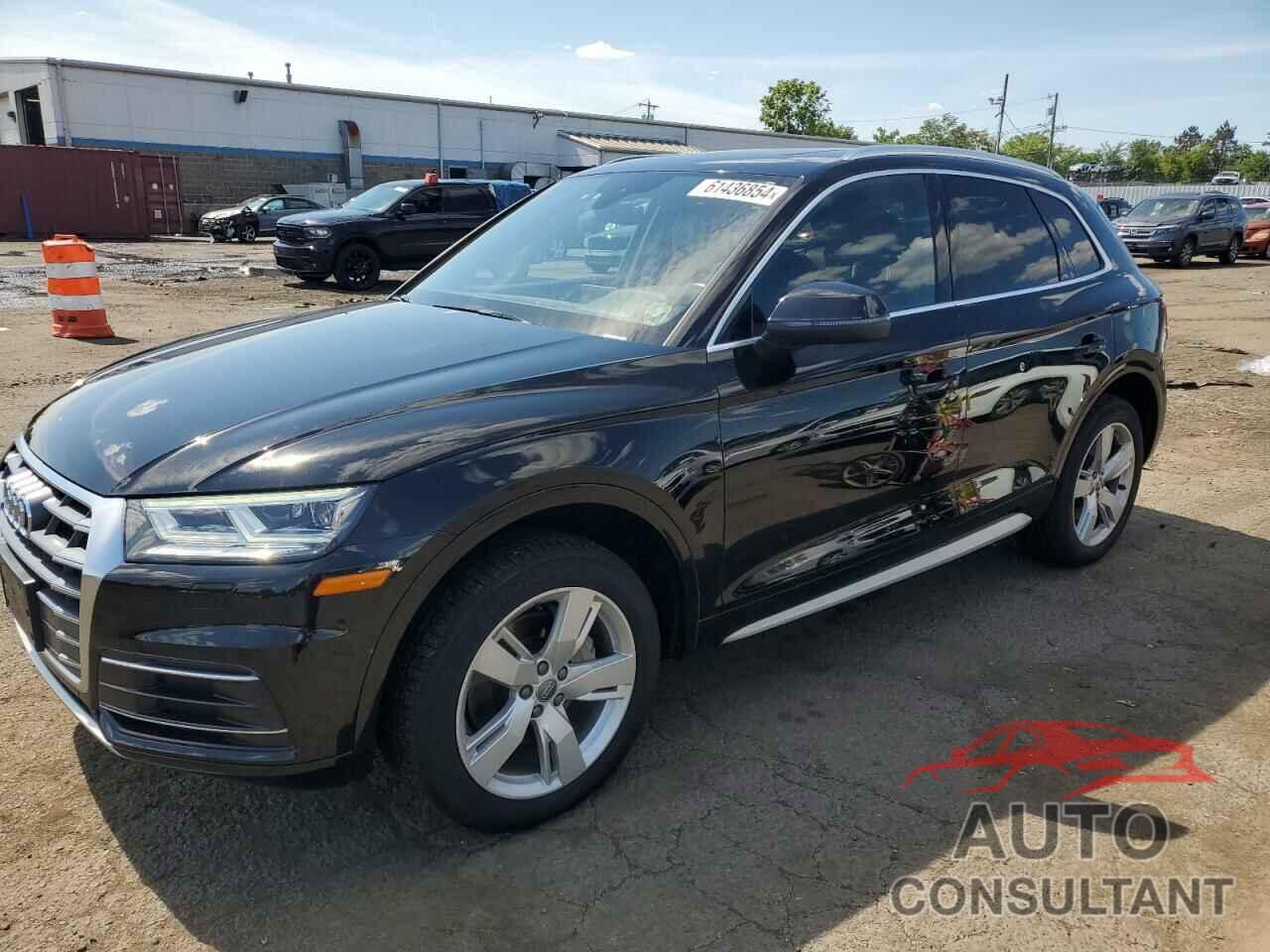 AUDI Q5 2018 - WA1BNAFY9J2215423