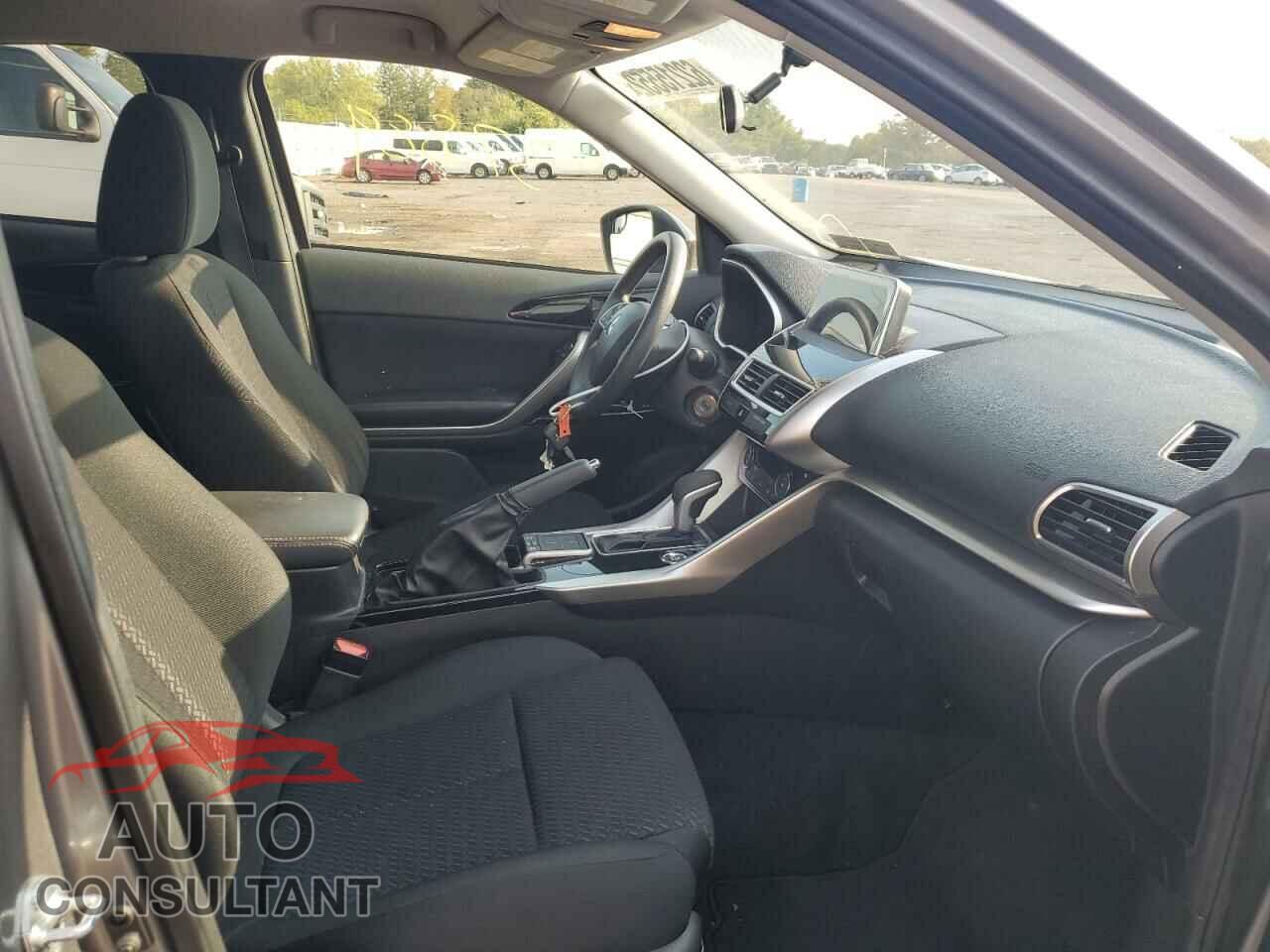 MITSUBISHI ECLIPSE 2019 - JA4AT4AA3KZ011464