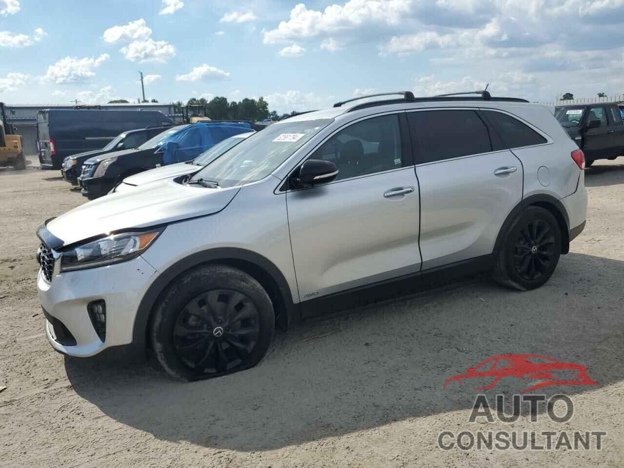 KIA SORENTO 2019 - 5XYPGDA5XKG584061