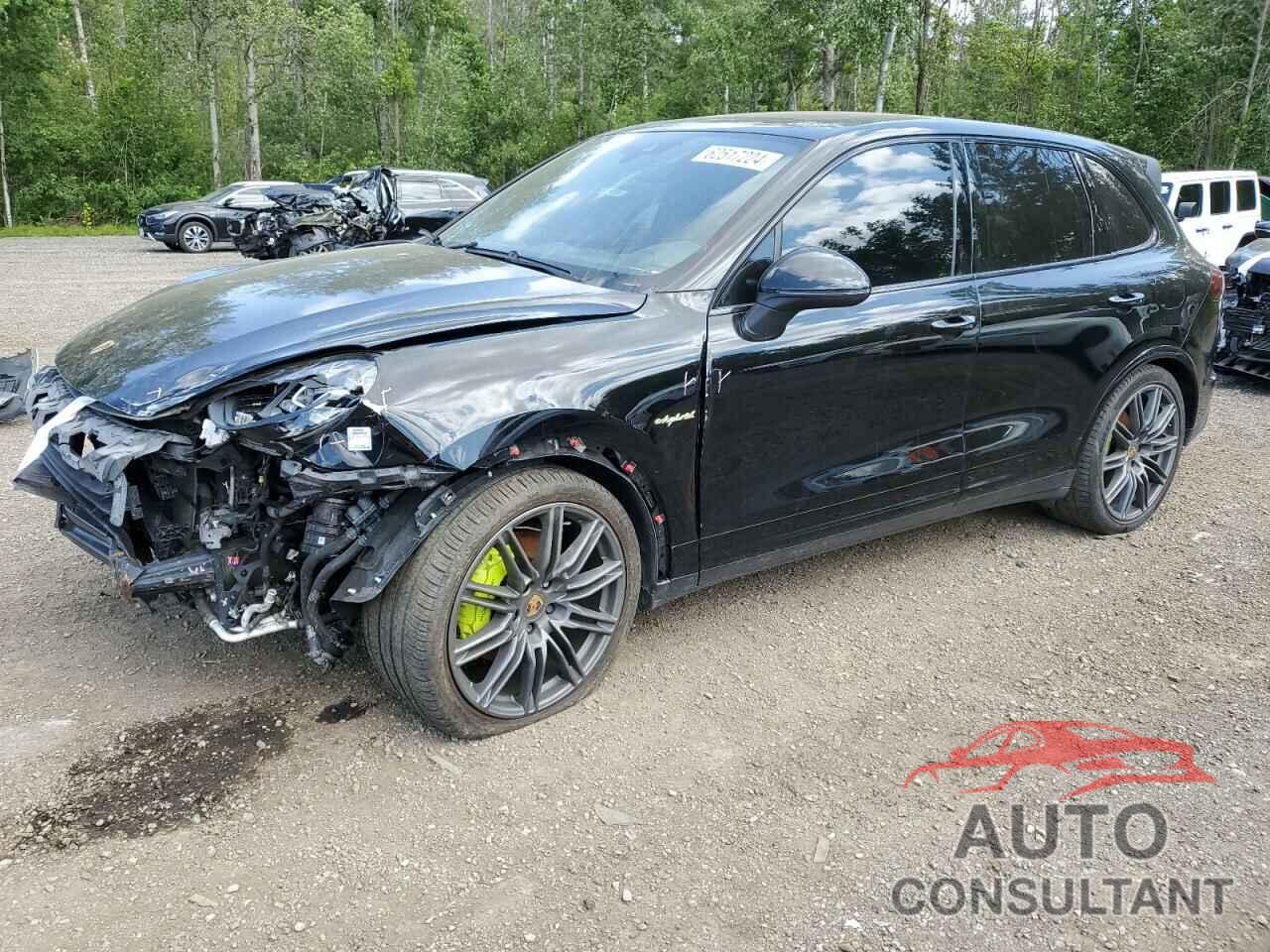 PORSCHE CAYENNE 2017 - WP1AE2A24HLA70076