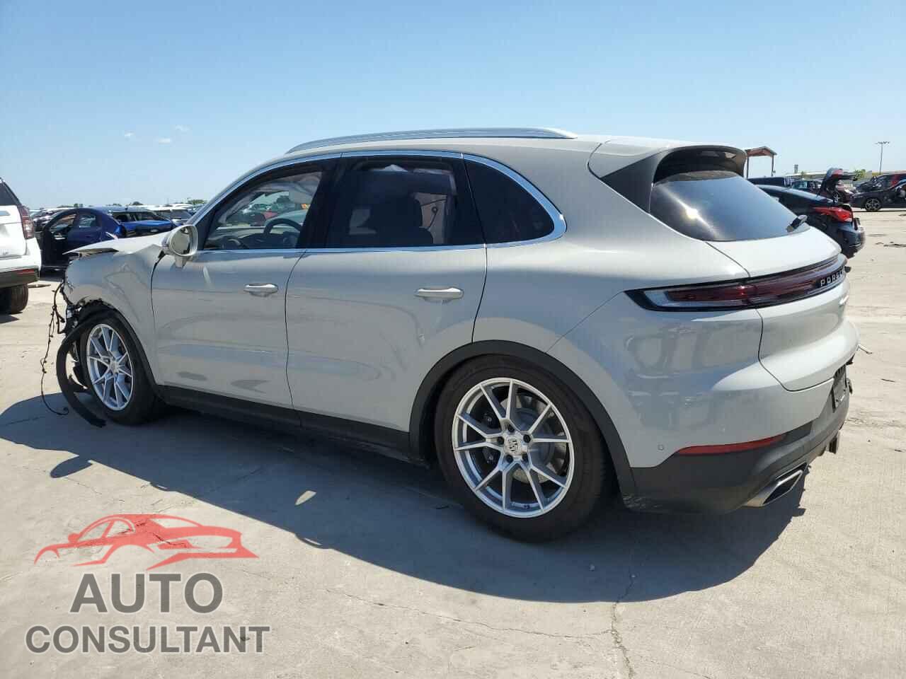 PORSCHE CAYENNE 2024 - WP1AA2AY4RDA10598