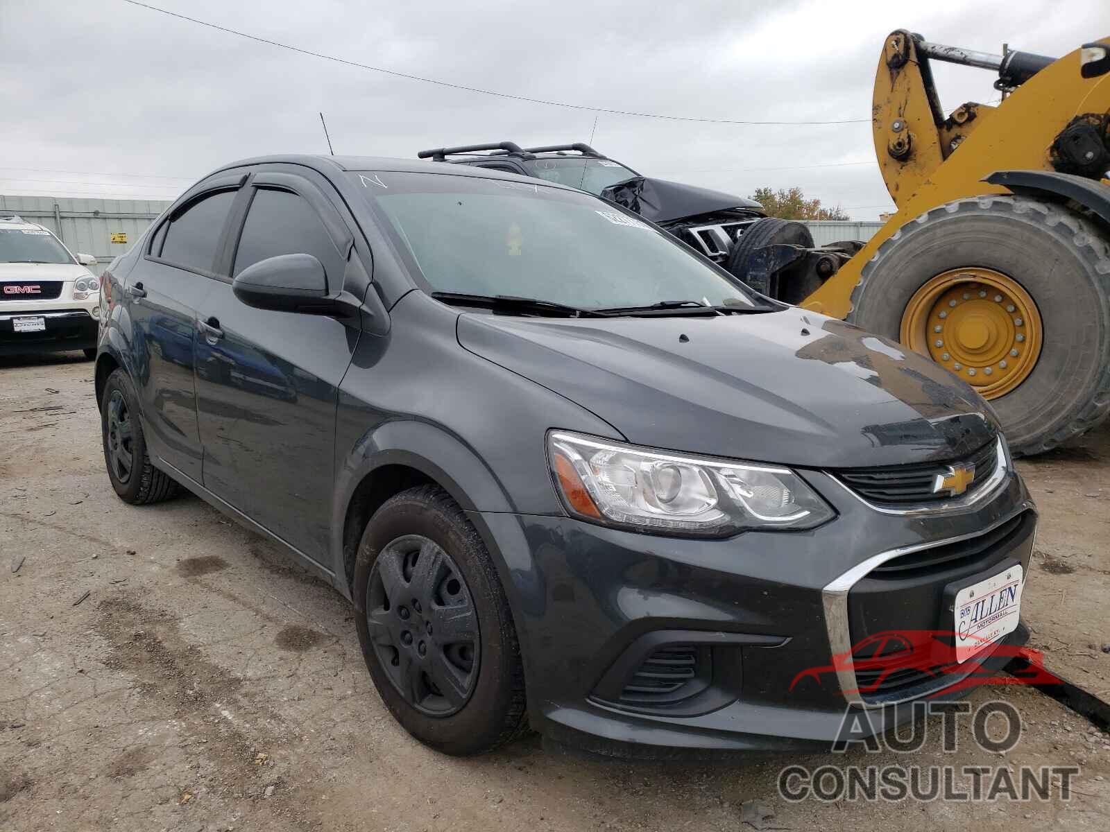 CHEVROLET SONIC 2017 - 1G1JB5SH1H4163753