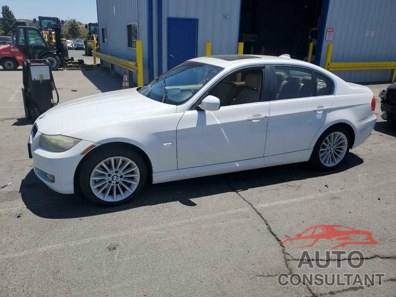 BMW 3 SERIES 2011 - WBAPN7C58BA780310