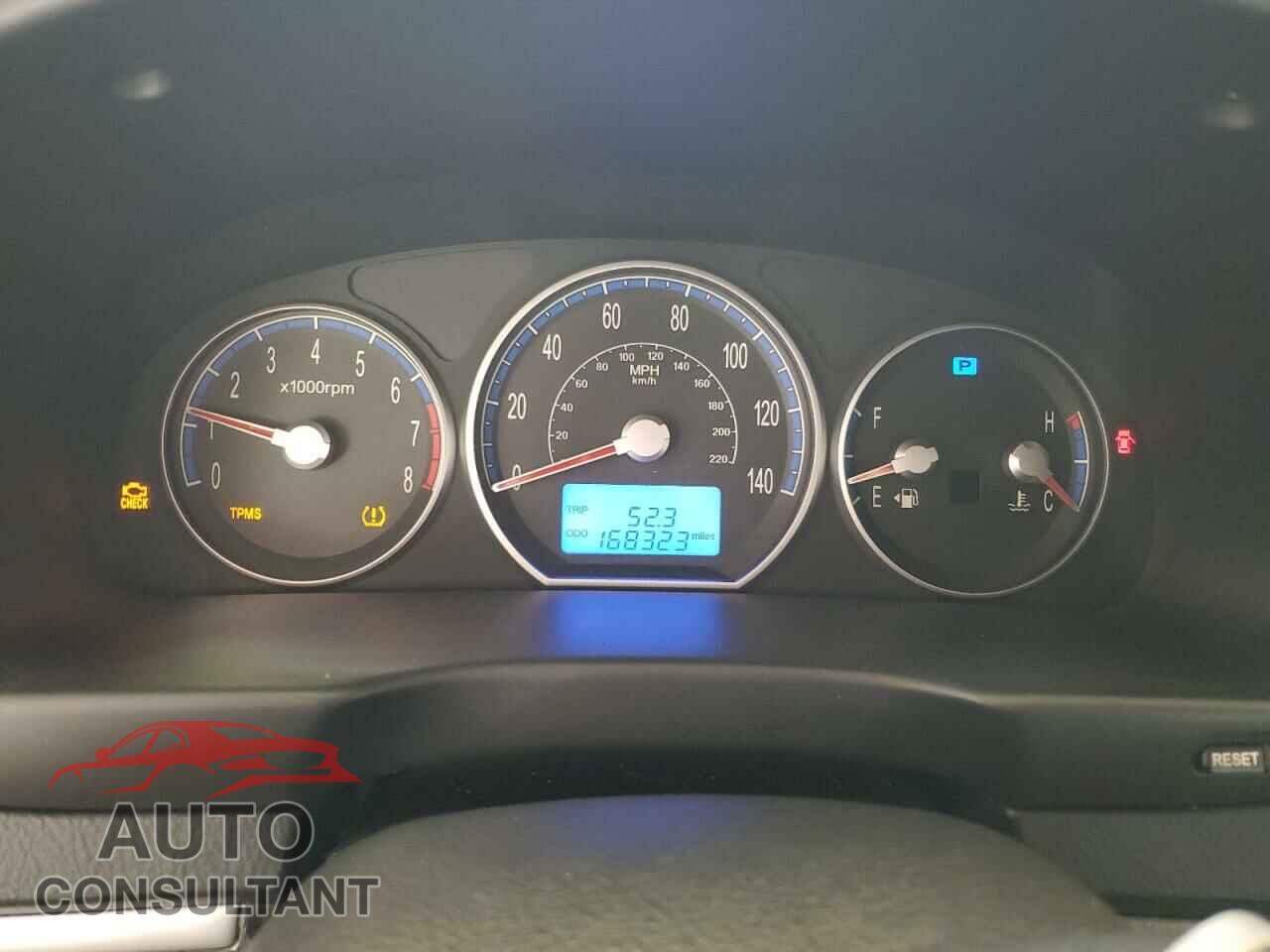 HYUNDAI SANTA FE 2009 - 5NMSG73D39H314315