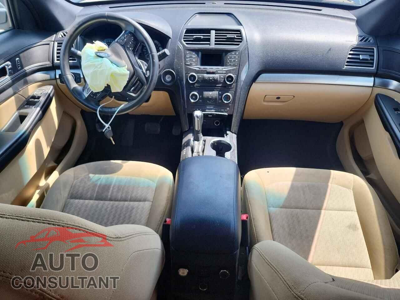FORD EXPLORER 2017 - 1FM5K8B84HGC13937