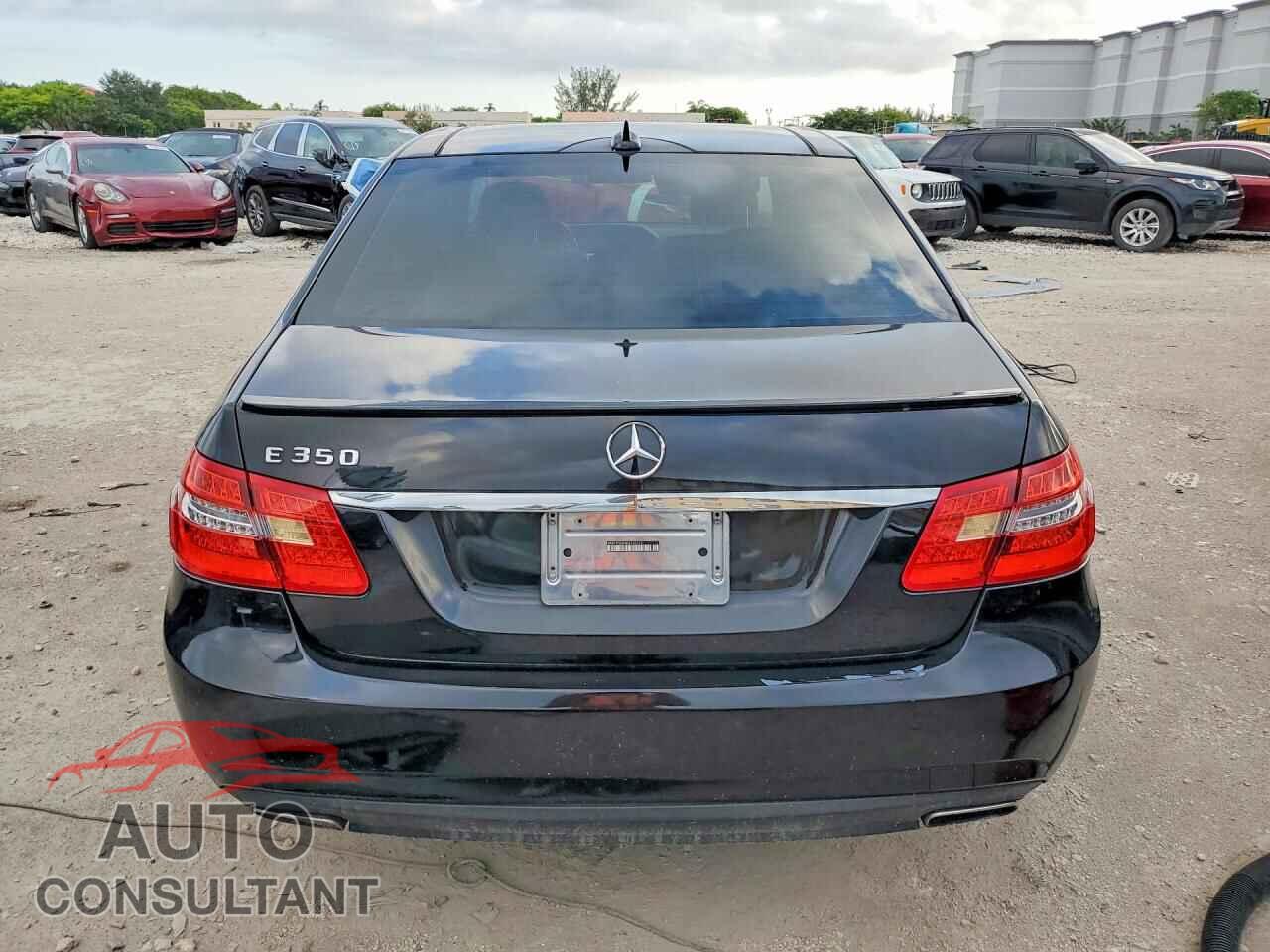 MERCEDES-BENZ E-CLASS 2011 - WDDHF5GB6BA290978