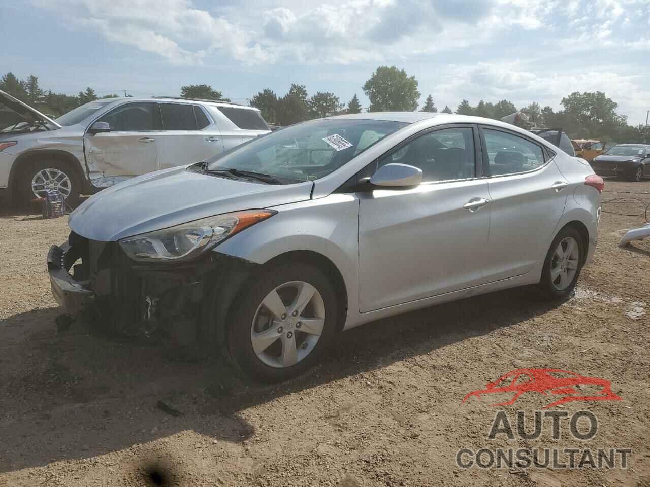 HYUNDAI ELANTRA 2013 - KMHDH4AEXDU898547