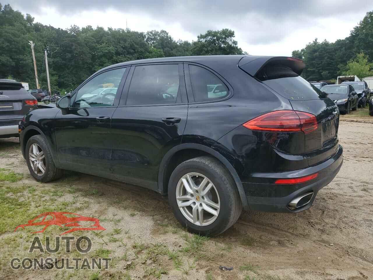 PORSCHE CAYENNE 2016 - WP1AA2A29GKA10858