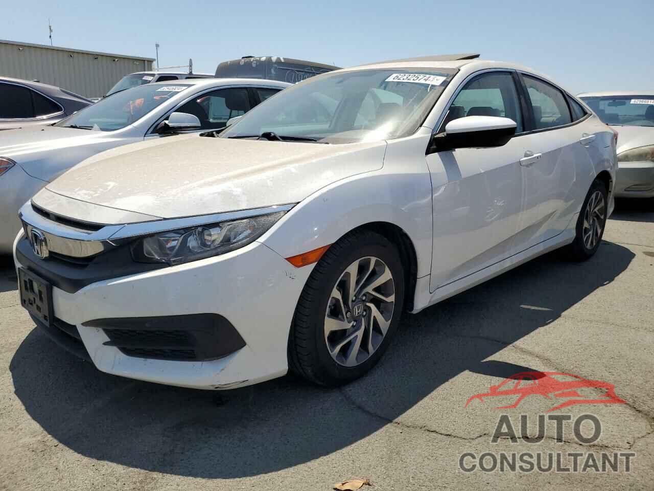 HONDA CIVIC 2018 - 2HGFC2F77JH530367