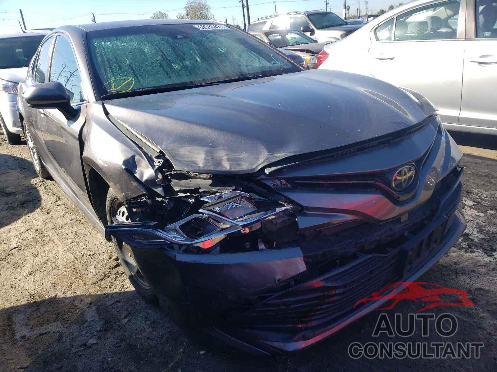 TOYOTA CAMRY 2019 - 4T1B11HKXKU804069