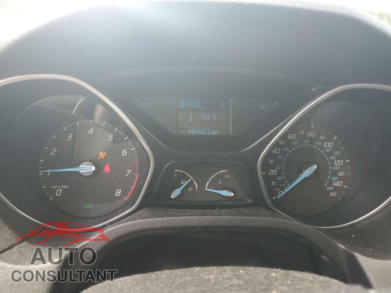 FORD FOCUS 2012 - 1FAHP3F23CL387256