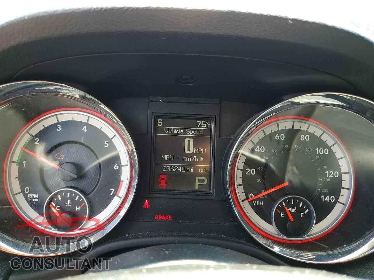 DODGE DURANGO 2013 - 1C4RDJAG8DC617826