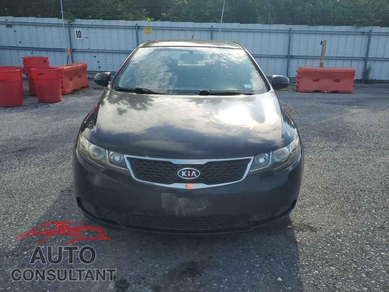 KIA FORTE 2011 - KNAFU4A29B5403855