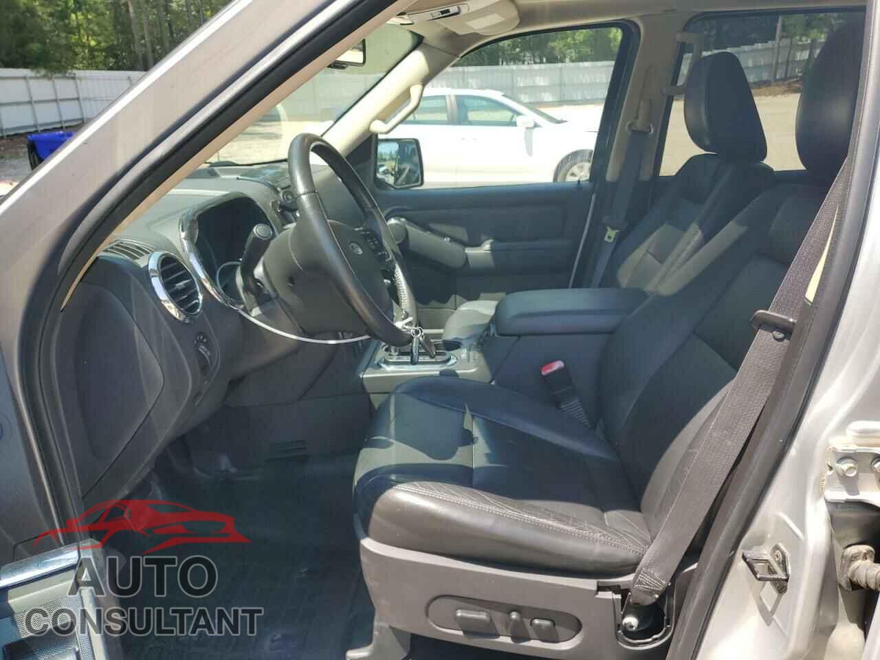 FORD EXPLORER 2010 - 1FMEU3DEXAUA00384