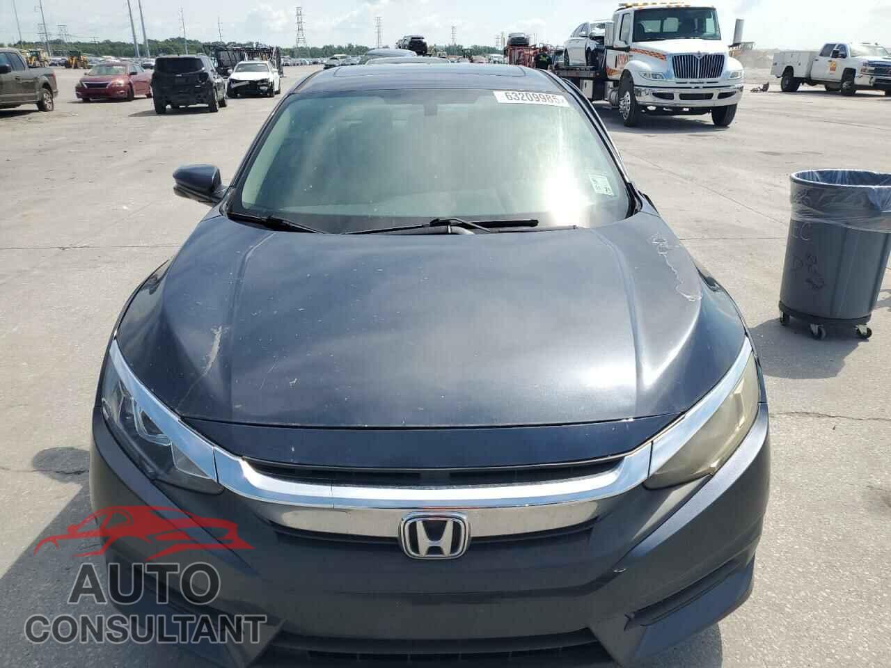 HONDA CIVIC 2017 - 19XFC2F78HE055977